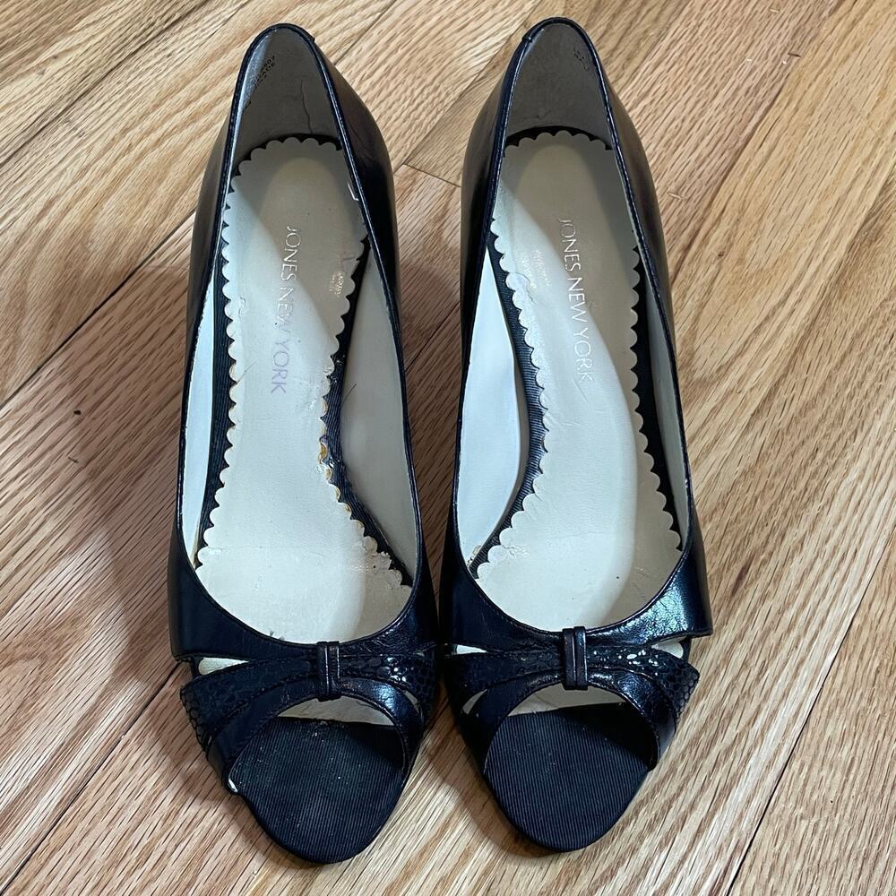 Jones New York Maxy2 open toe strappy heels black leather 6